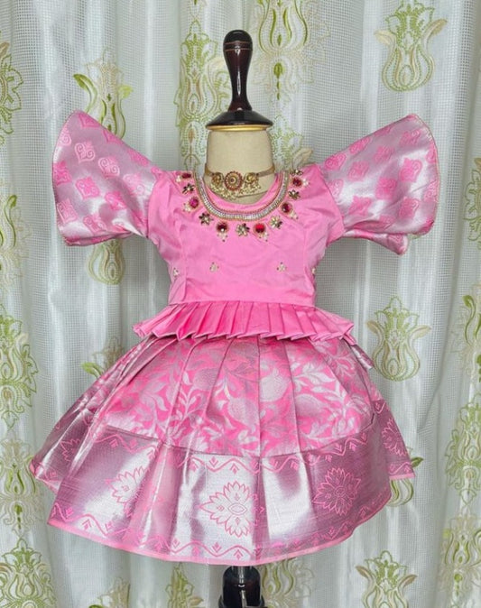 Pink Pattu pavada