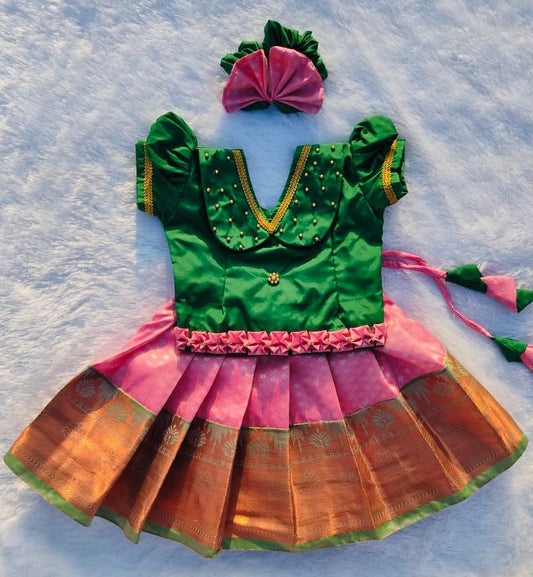 Green and Pink Pattu pavada