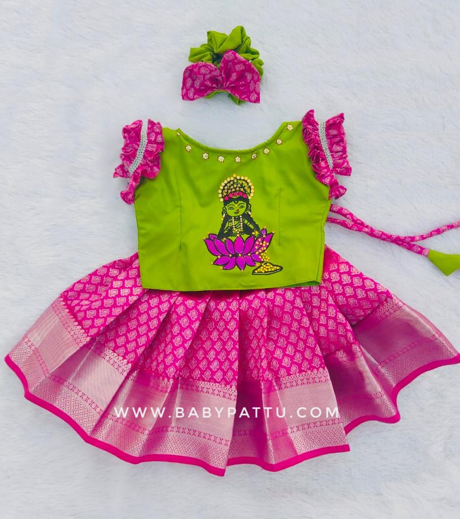 Parrot Green & Pink Pattu Pavada